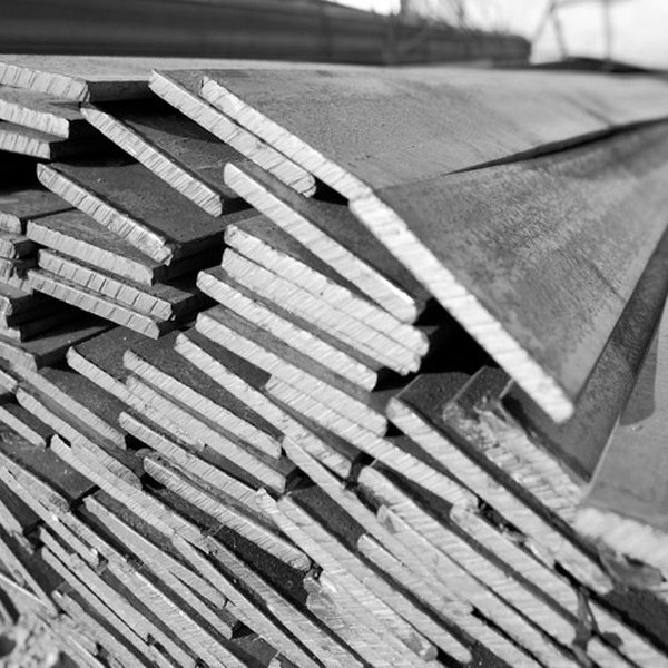 Полоса из конструкционной стали 33 мм 18Х2Н4ВА-Ш  ОборонСпецСплав